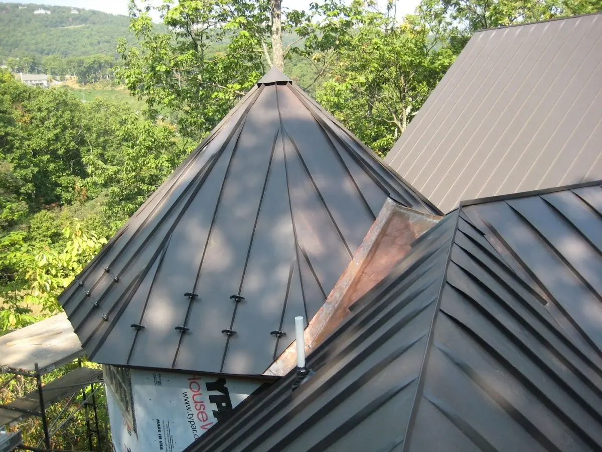 Professional Roof Tarp Installation by Craftsman Roofing in Cotton Creek